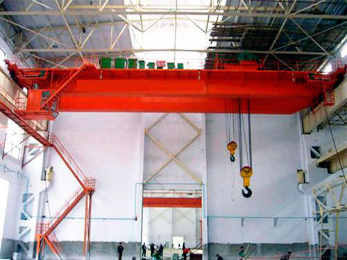 防爆吊鉤橋式起重機